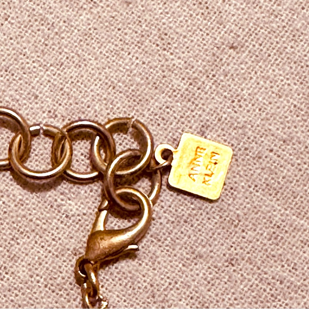 Vintage | Necklace | Anne Klein Necklace - Picture 5 of 11